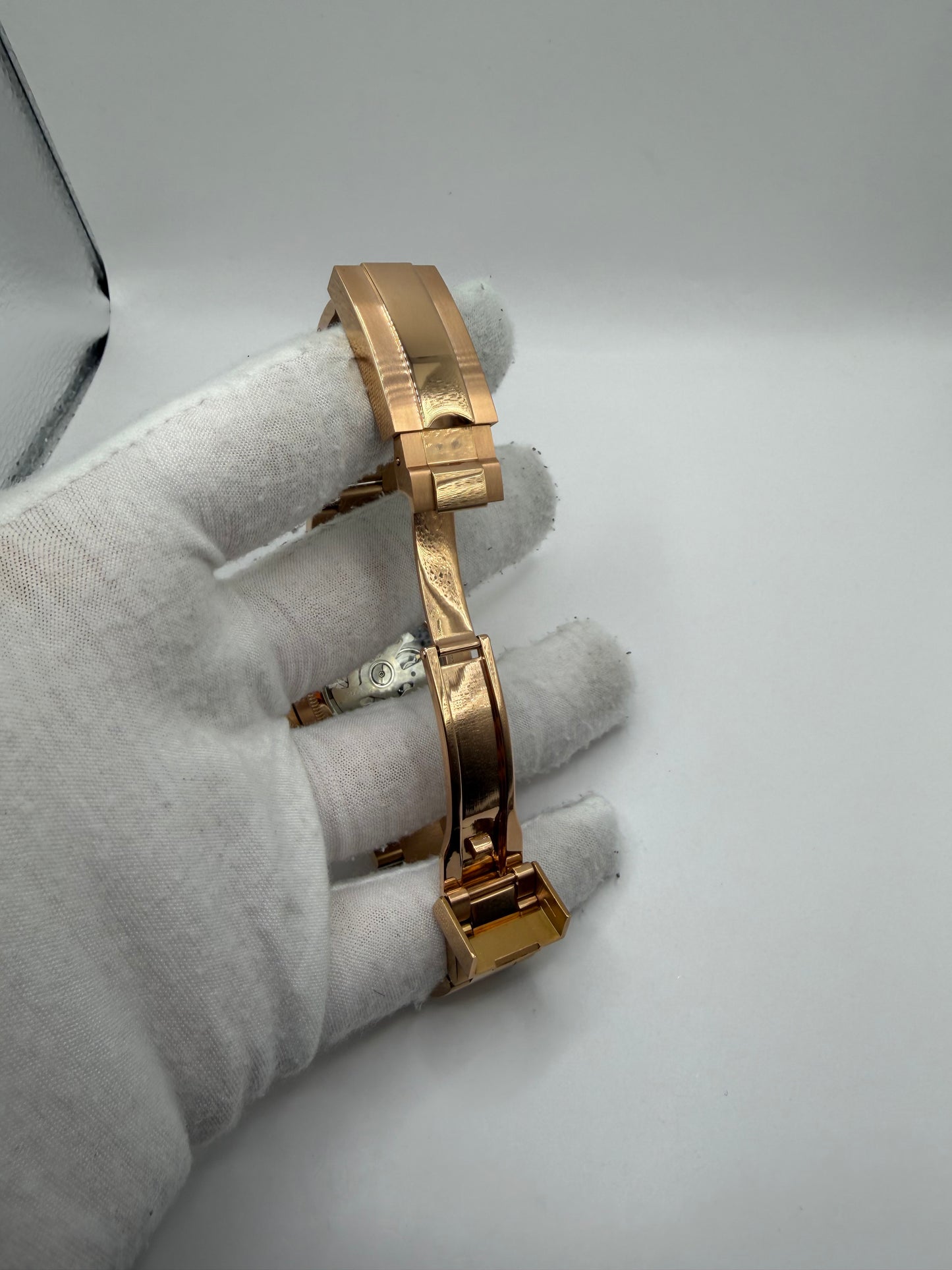 MOD Yacht-Master Rainbow