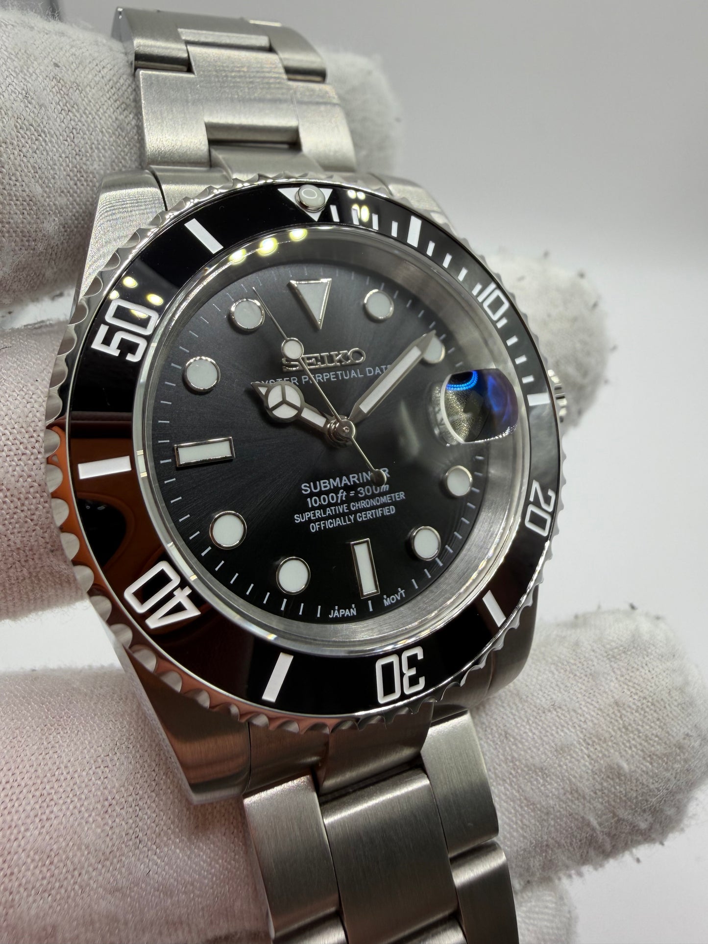 MOD Submariner Black