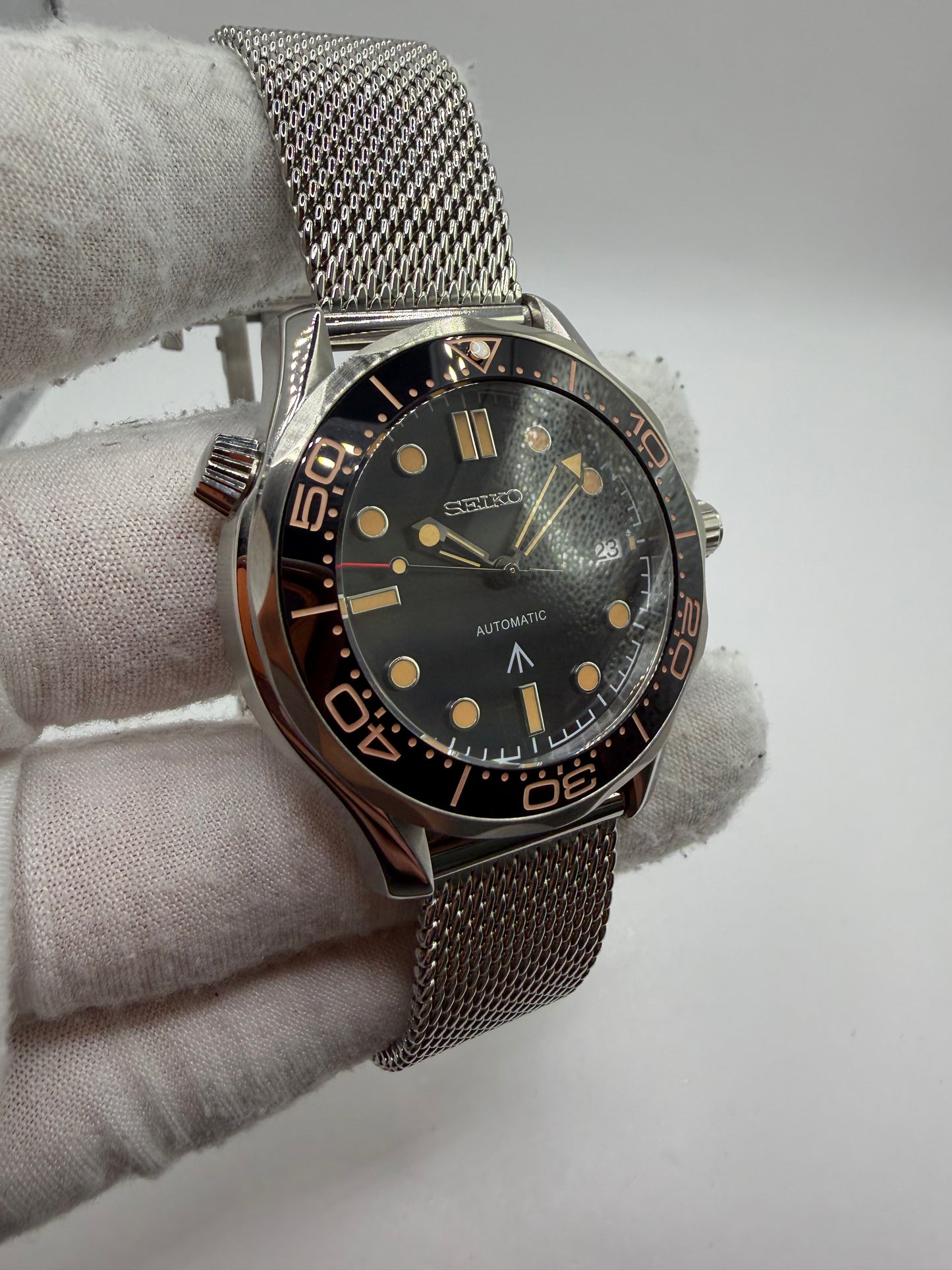 MOD Seamaster 007