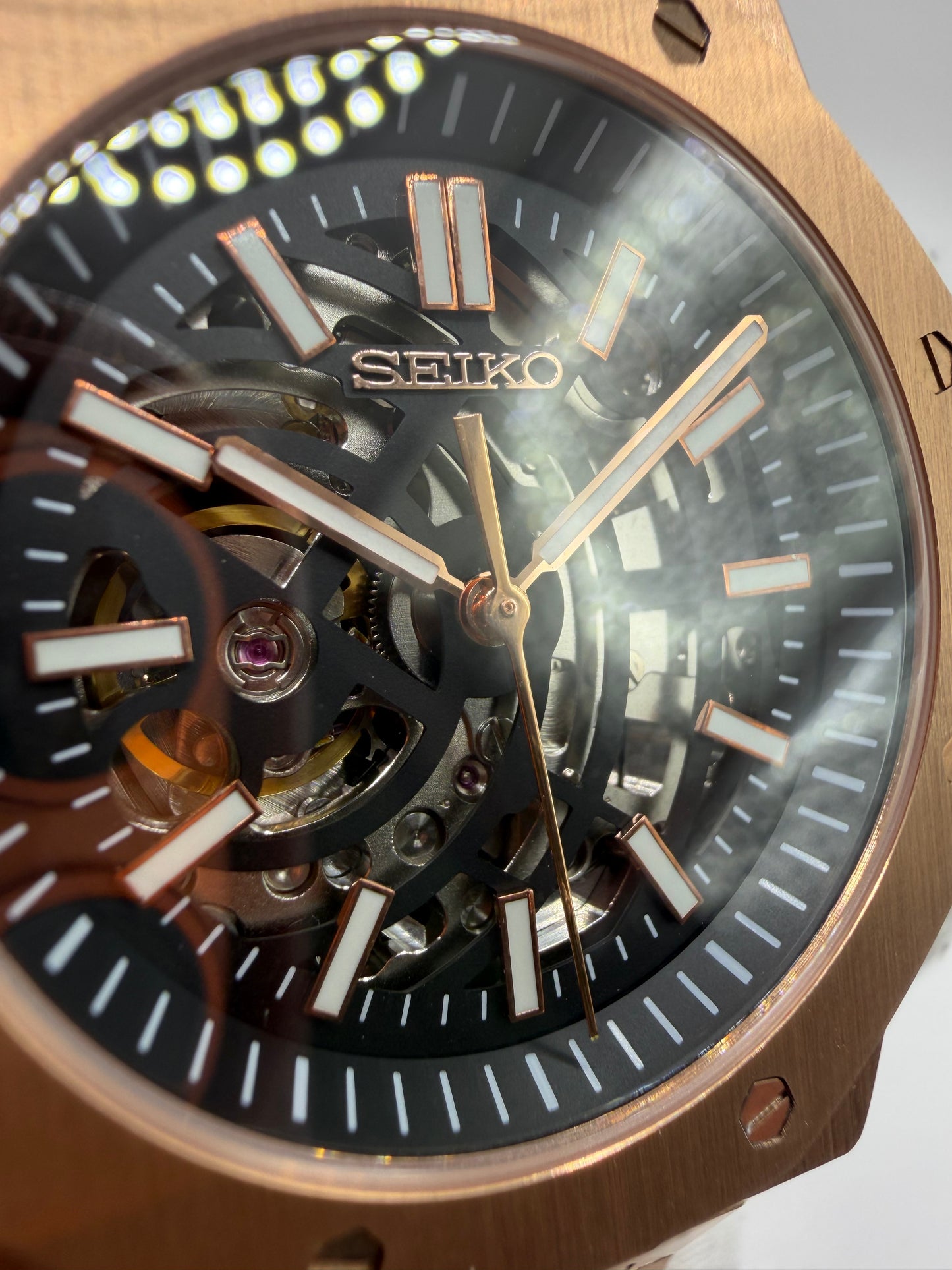 MOD Royal Oak Skeleton Rose gold