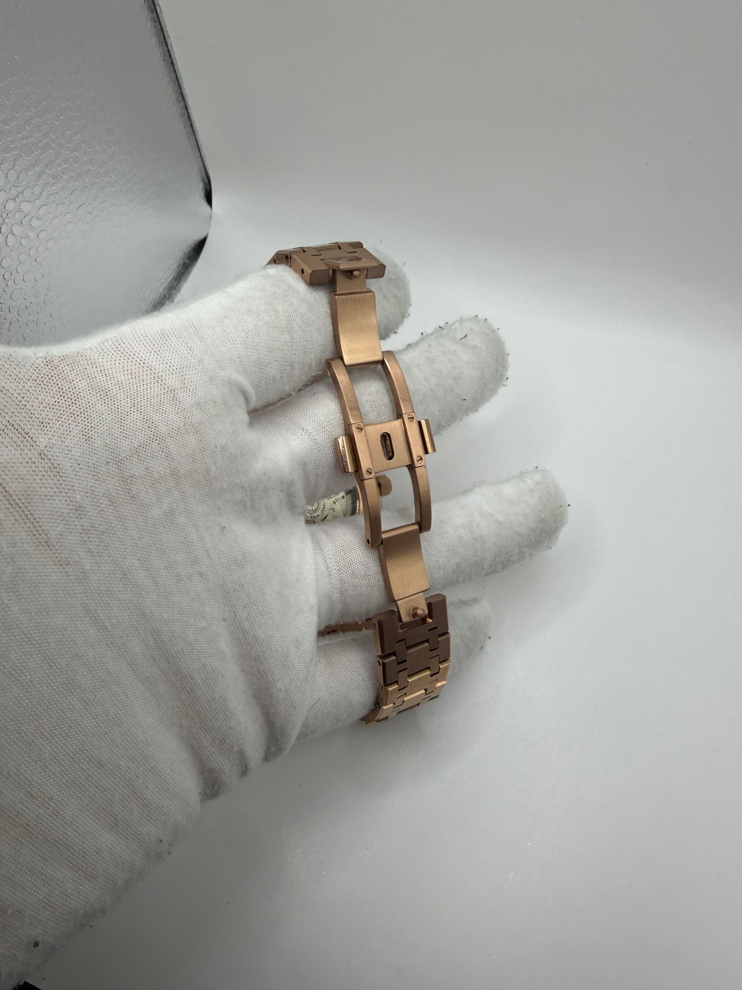 MOD Royal Oak Skeleton Rose gold